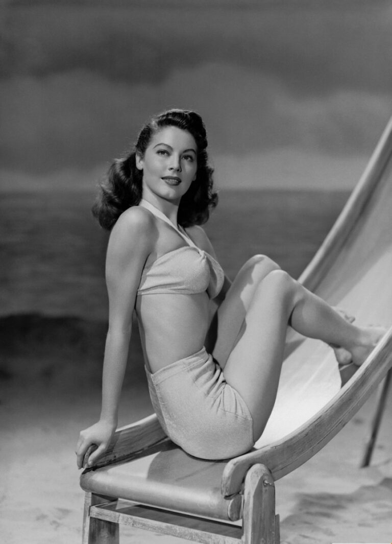 Ava-Gardner61