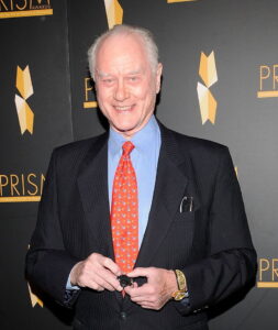 BEVERLY HILLS, CA - APRIL 22:  Actor Larry Hagman arrives at the 2010 PRISM Awards, held at the Beverly Hills Hotel on April 22, 2010 in Beverly Hills, California.  (Photo by Michael Tullberg/Getty Images)