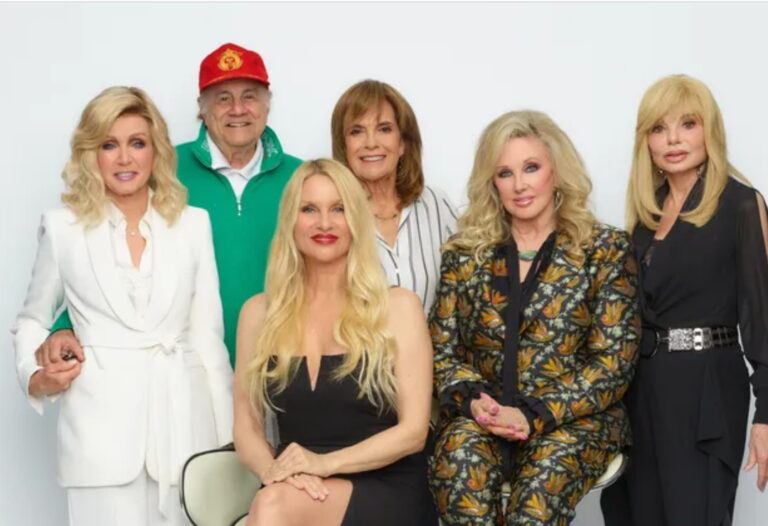Ladies of the 80's with producteur