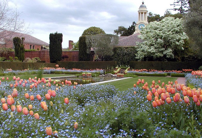 a-visit-to-filoli-the-famous-mansion-featured-in-tv-serial-dynasty-1981-89-2