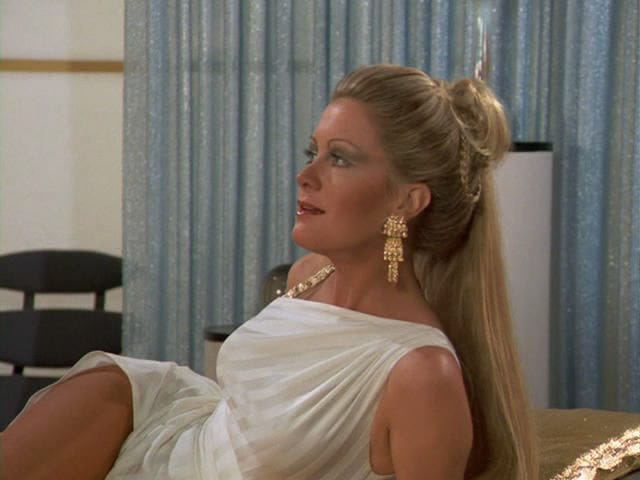 640full-joan-van-ark