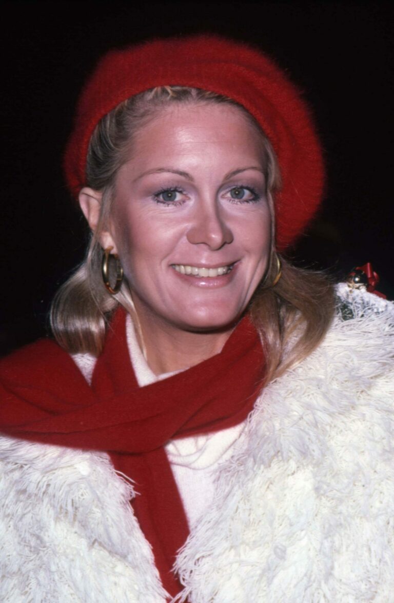 Joan van ark3