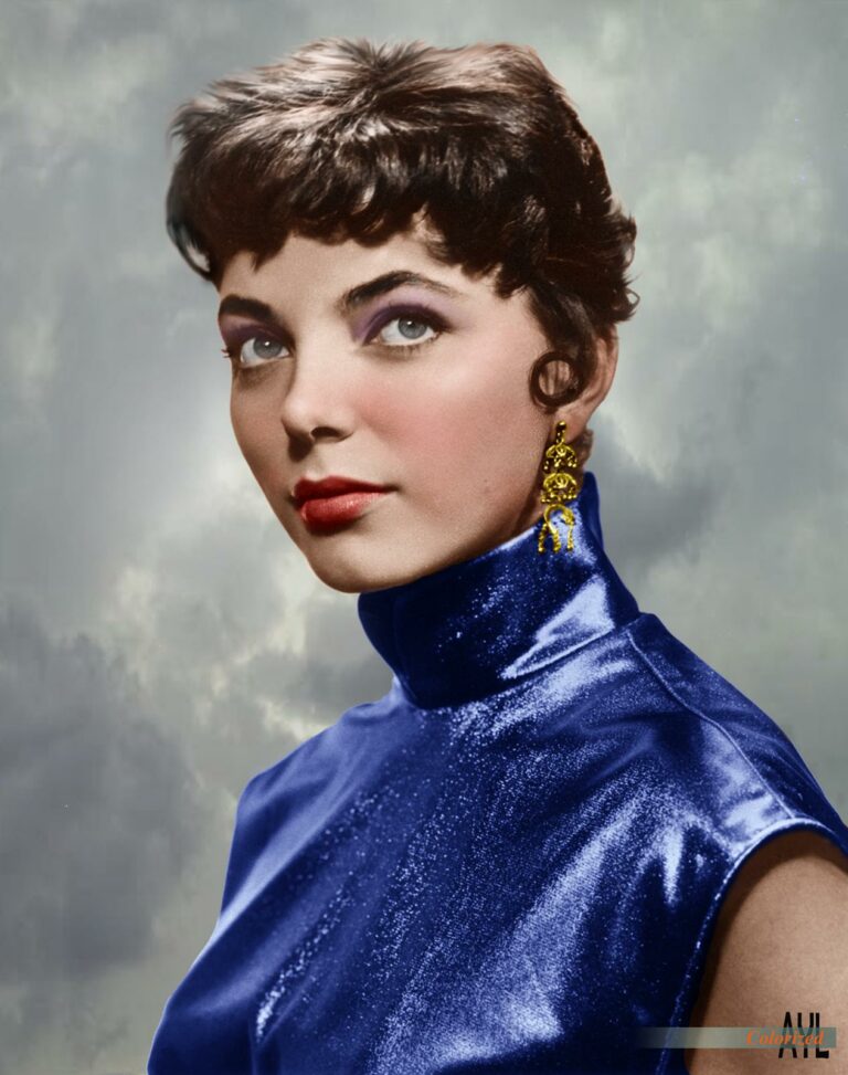 Joan Collins 3