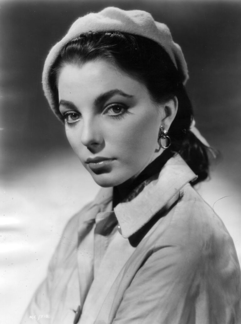 Joan Collins 4