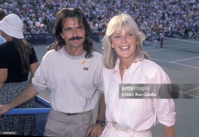 FLUSHING, QUEENS, NY - SEPTEMBER 10:   Actress Linda Evans and musician Yanni attend the 1989 U.S. Open Tennis: Men's Singles Final: Boris Becker vs. Ivan Lendl on September 10, 1989 at the USTA National Tennis Center in Flushing, Queens, New York. (Photo by Ron Galella, Ltd./Ron Galella Collection via Getty Images)