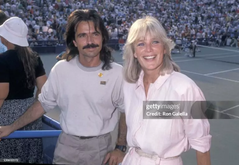 FLUSHING, QUEENS, NY - SEPTEMBER 10:   Actress Linda Evans and musician Yanni attend the 1989 U.S. Open Tennis: Men's Singles Final: Boris Becker vs. Ivan Lendl on September 10, 1989 at the USTA National Tennis Center in Flushing, Queens, New York. (Photo by Ron Galella, Ltd./Ron Galella Collection via Getty Images)