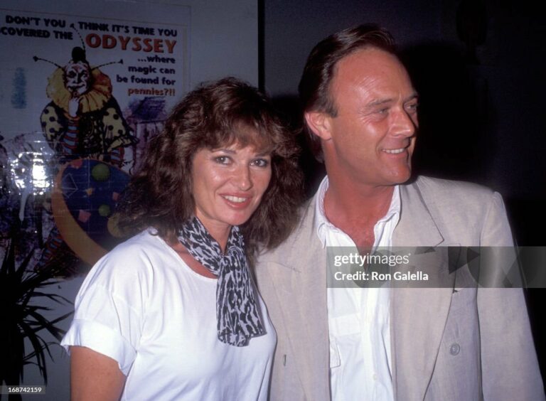 WEST LOS ANGELES, CA - OCTOBER 8: Actress Stephanie Beacham and actor Christopher Cazenove attend the "Run for Your Wife" Opening Night Play Performance on October 8, 1992 at the Odyssey Theatre in West Los Angeles, California. (Photo by Ron Galella, Ltd./Ron Galella Collection via Getty Images)