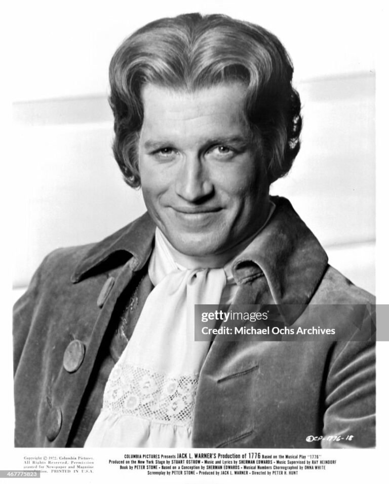 CIRCA 1972:  Actor Ken Howard poses on set of the movie "1776", circa 1972. (Photo by Michael Ochs Archives/Getty Images)