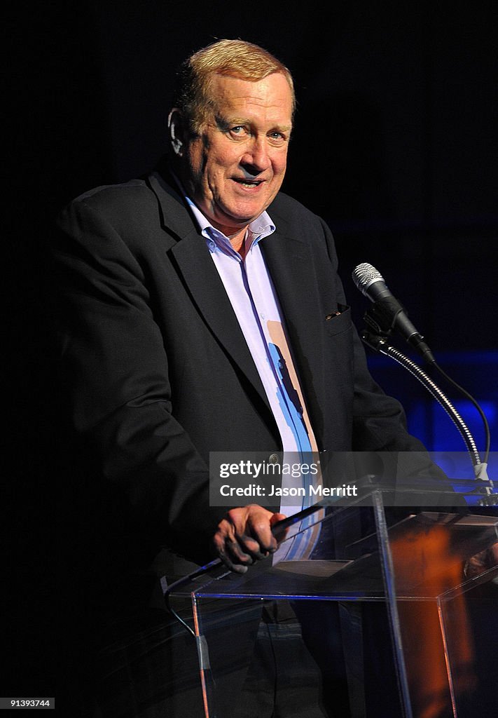 HOLLYWOOD - OCTOBER 03:  Actor Ken Howard  at the Best Friends Animal Society's 2009 Lint Roller Party at the Hollywood Palladium on October 3, 2009 in Hollywood, California.  (Photo by Jason Merritt/Getty Images)
