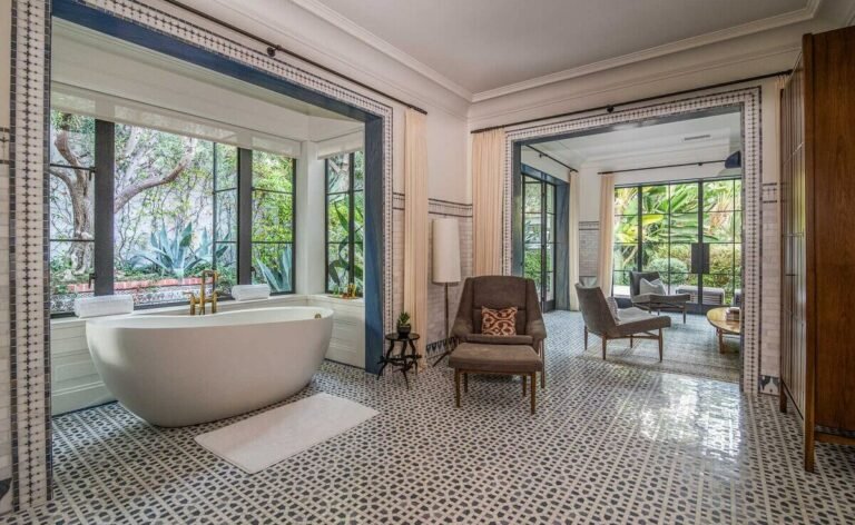A1930sMediterranean-StyleEstateinSantaMonica-TheNordroom8