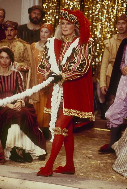 DYNASTY - "The Fair" - Airdate December 9, 1987. (Photo by ABC Photo Archives/Disney General Entertainment Content via Getty Images) LINDA EVANS