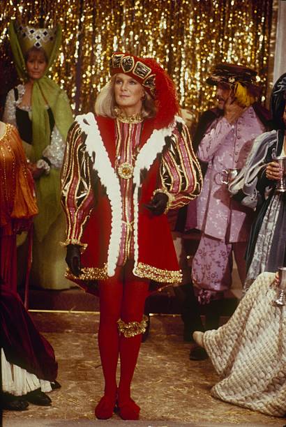 DYNASTY - "The Fair" - Airdate December 9, 1987. (Photo by ABC Photo Archives/Disney General Entertainment Content via Getty Images) LINDA EVANS