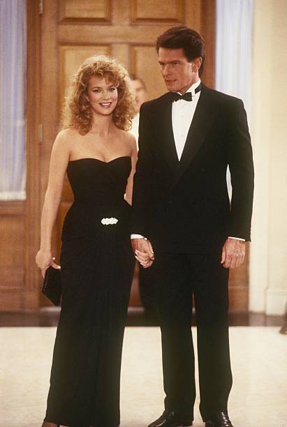 DYNASTY - "The Ball" - Airdate December 17, 1986. (Photo by ABC Photo Archives/Disney General Entertainment Content via Getty Images) LEANN HUNLEY;GORDON THOMSON