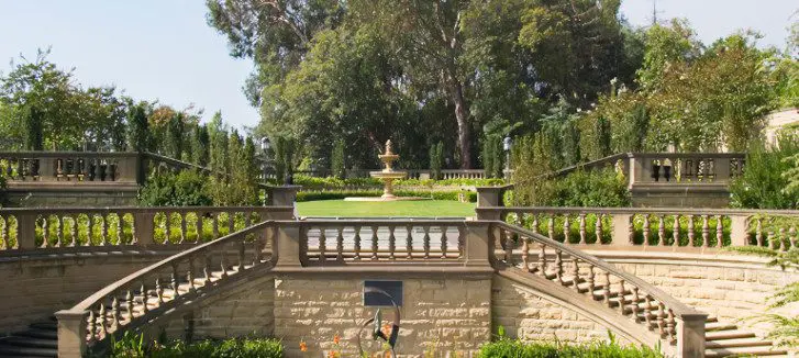 Greystone_Mansion8