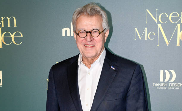 AMSTERDAM, NETHERLANDS - DECEMBER 11: Jeroen Krabbe attends the Première movie Neem me mee at Tuschinski on December 11, 2023 in Amsterdam, Netherlands. (Photo by BSR Agency/Getty Images)