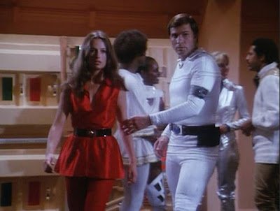 Ana Alicia dans Buck Rogers
