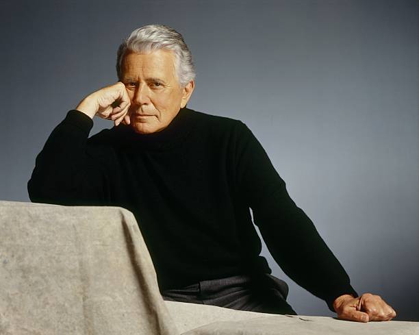 DYNASTY - "The Reunion" - Airdate October 20, 1991. (Photo by ABC Photo Archives/Disney General Entertainment Content via Getty Images) JOHN FORSYTHE