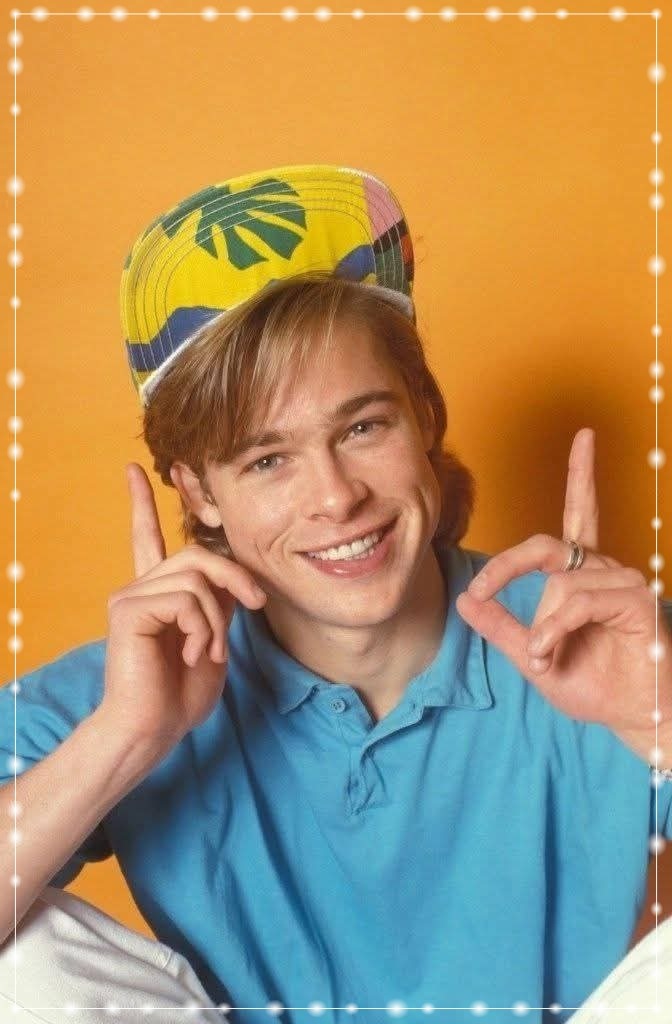 Brad Pitt 1990 03