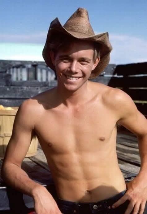 Christopher Atkins